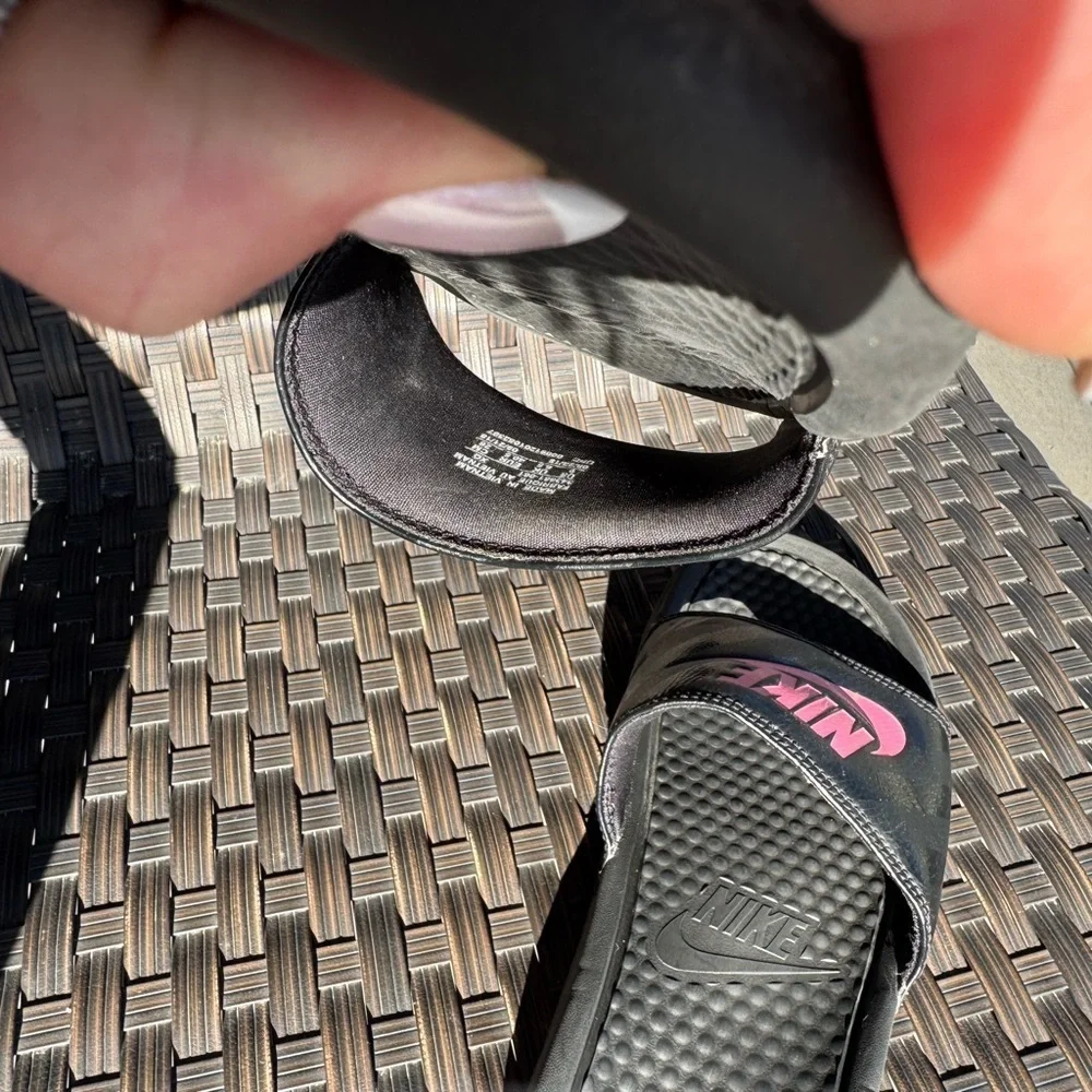 Women’s Nike slides